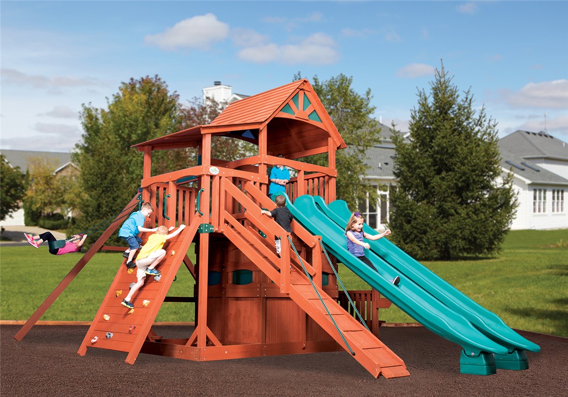 Titan Treehouse Jumbo 4 Playset