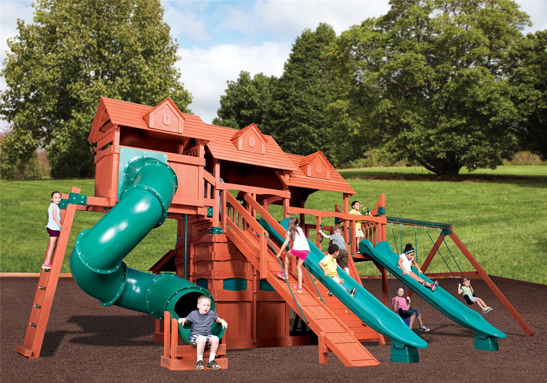 treehouse playset outdoor