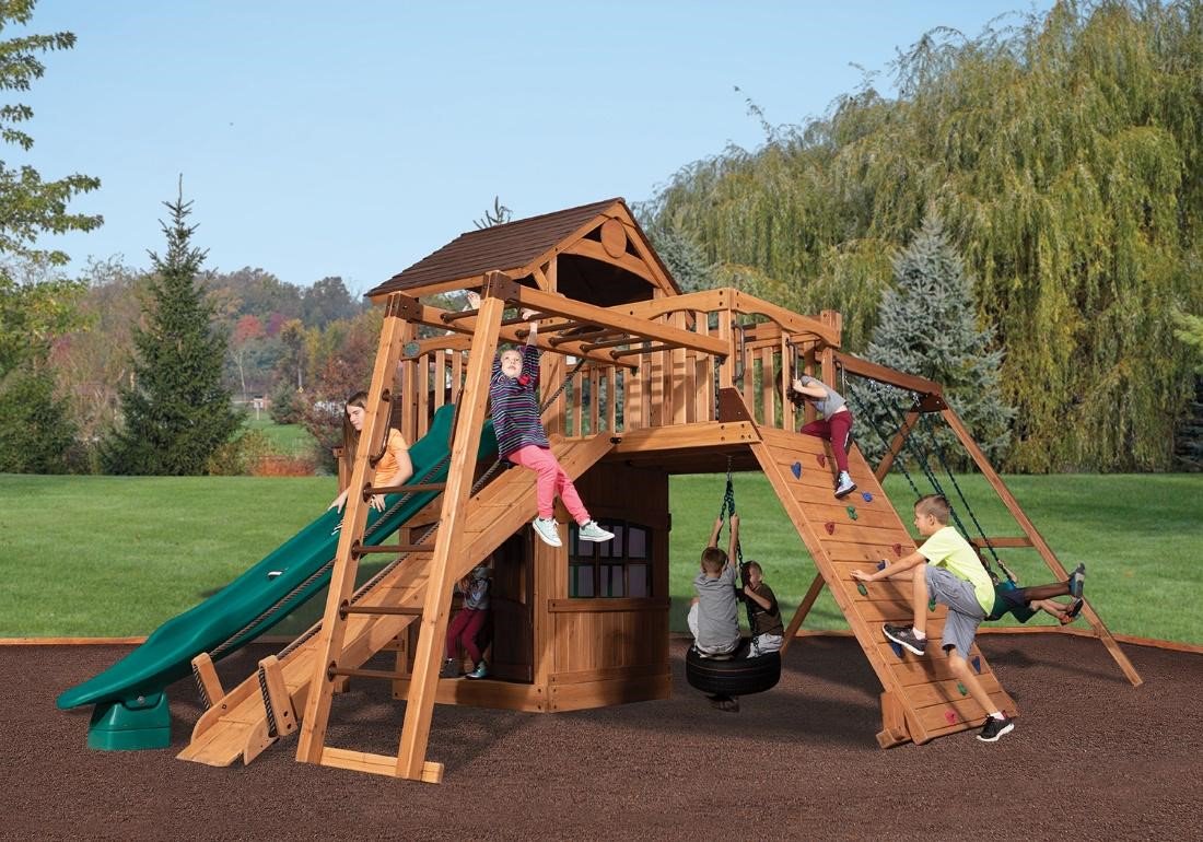 What’s new in backyard wooden playsets? 2